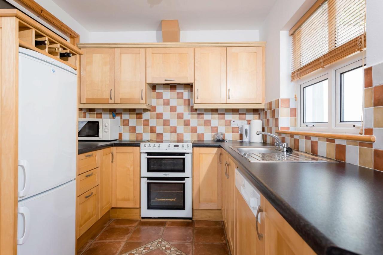 Kilkee Townhouse By Trident Holiday Homes Extérieur photo