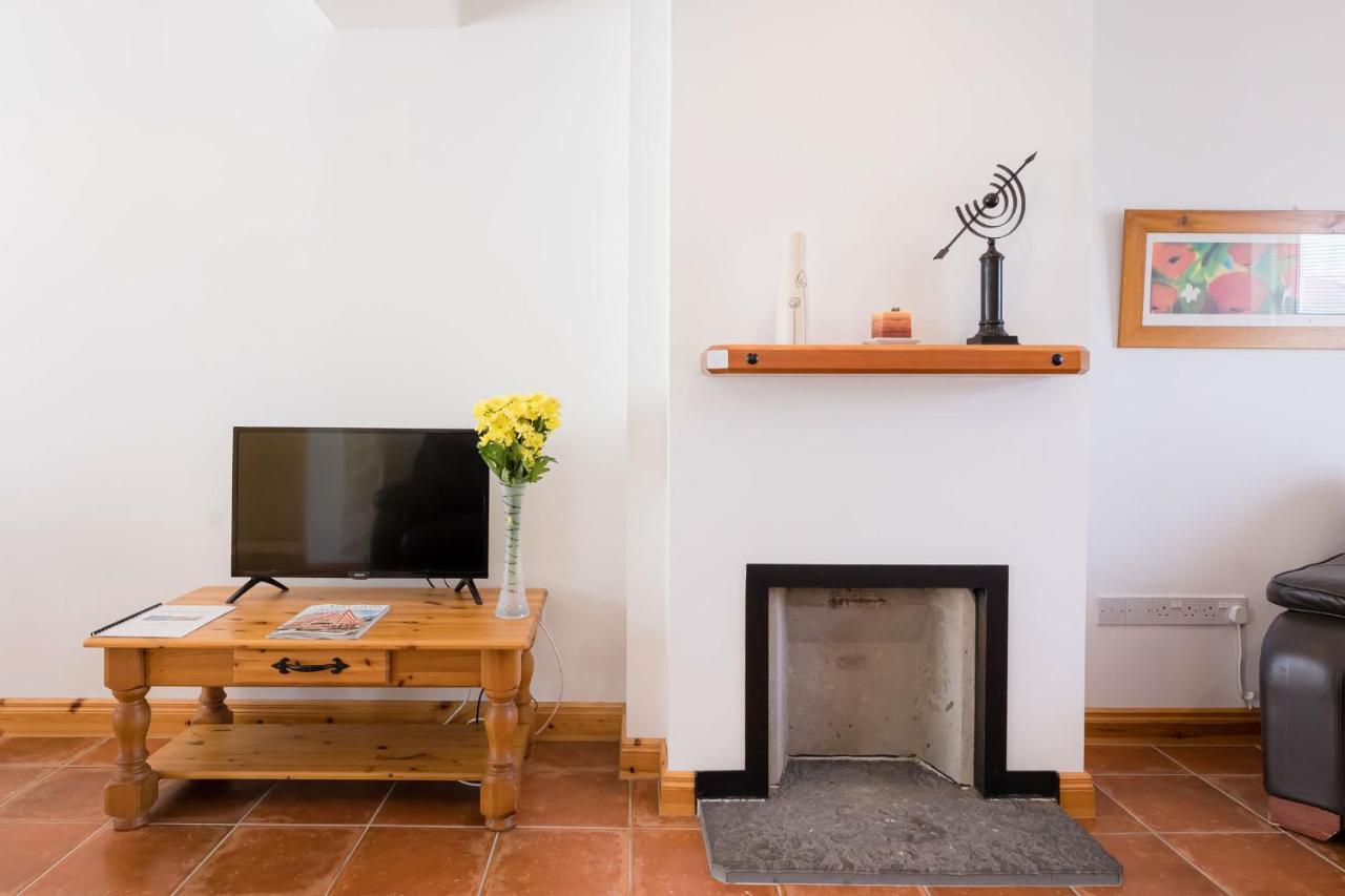 Kilkee Townhouse By Trident Holiday Homes Extérieur photo